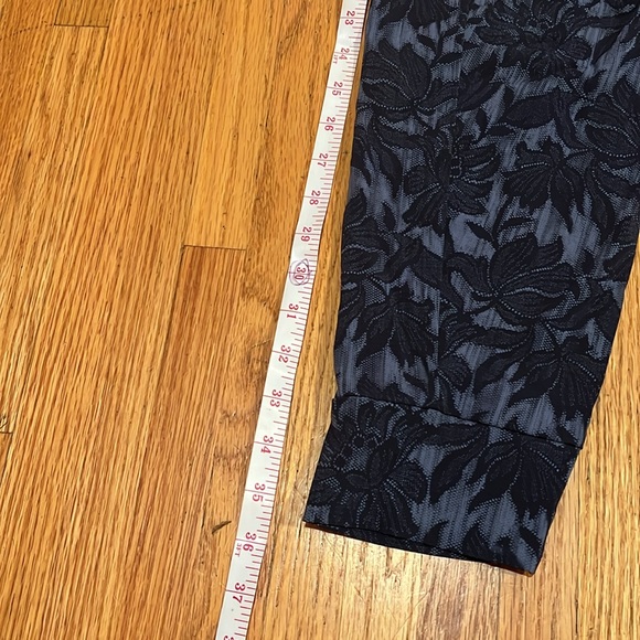 Athleta Trekkie North Printed Jogger - Picture 6 of 6